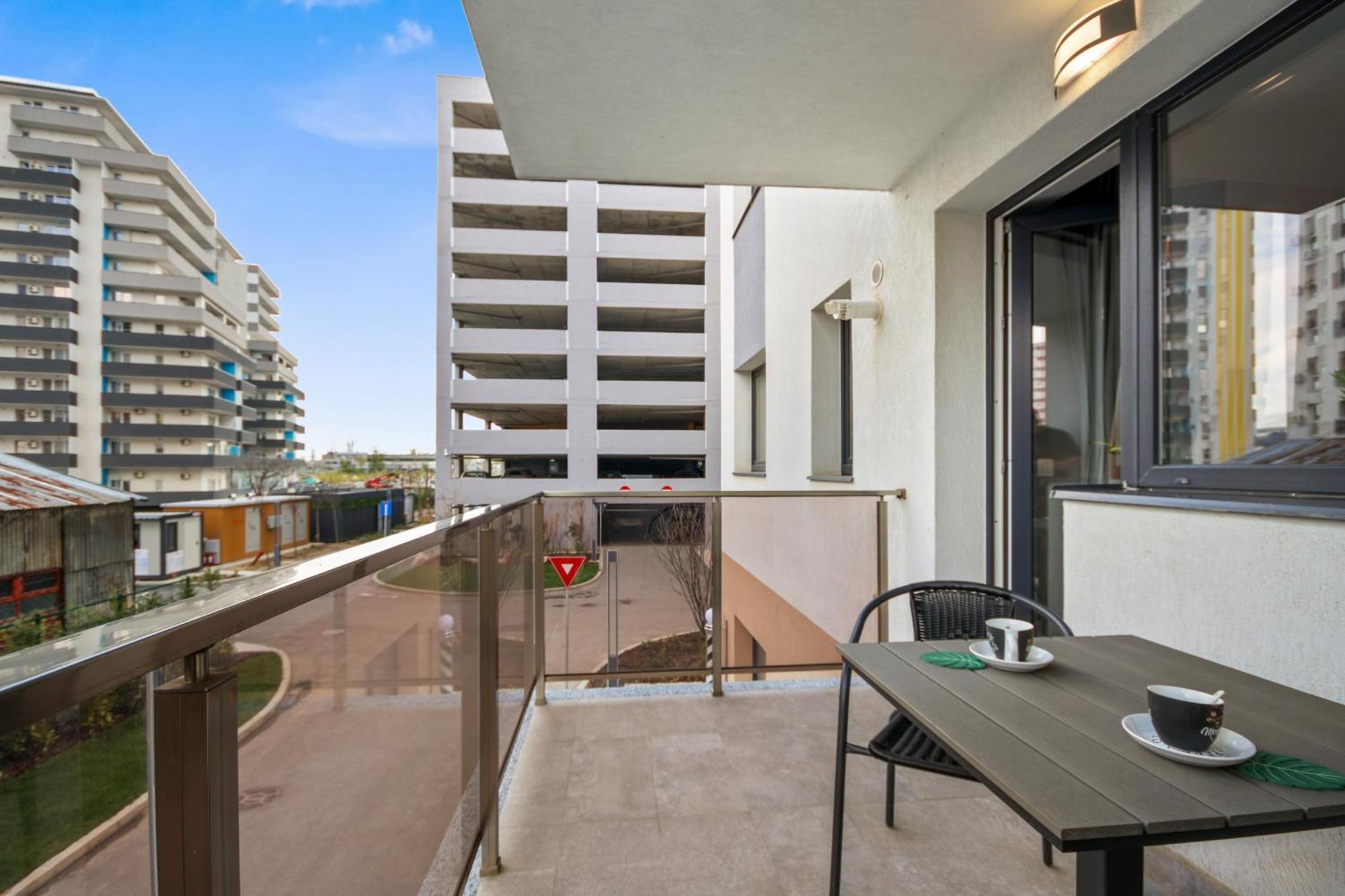 Hils Pallady Apartment *